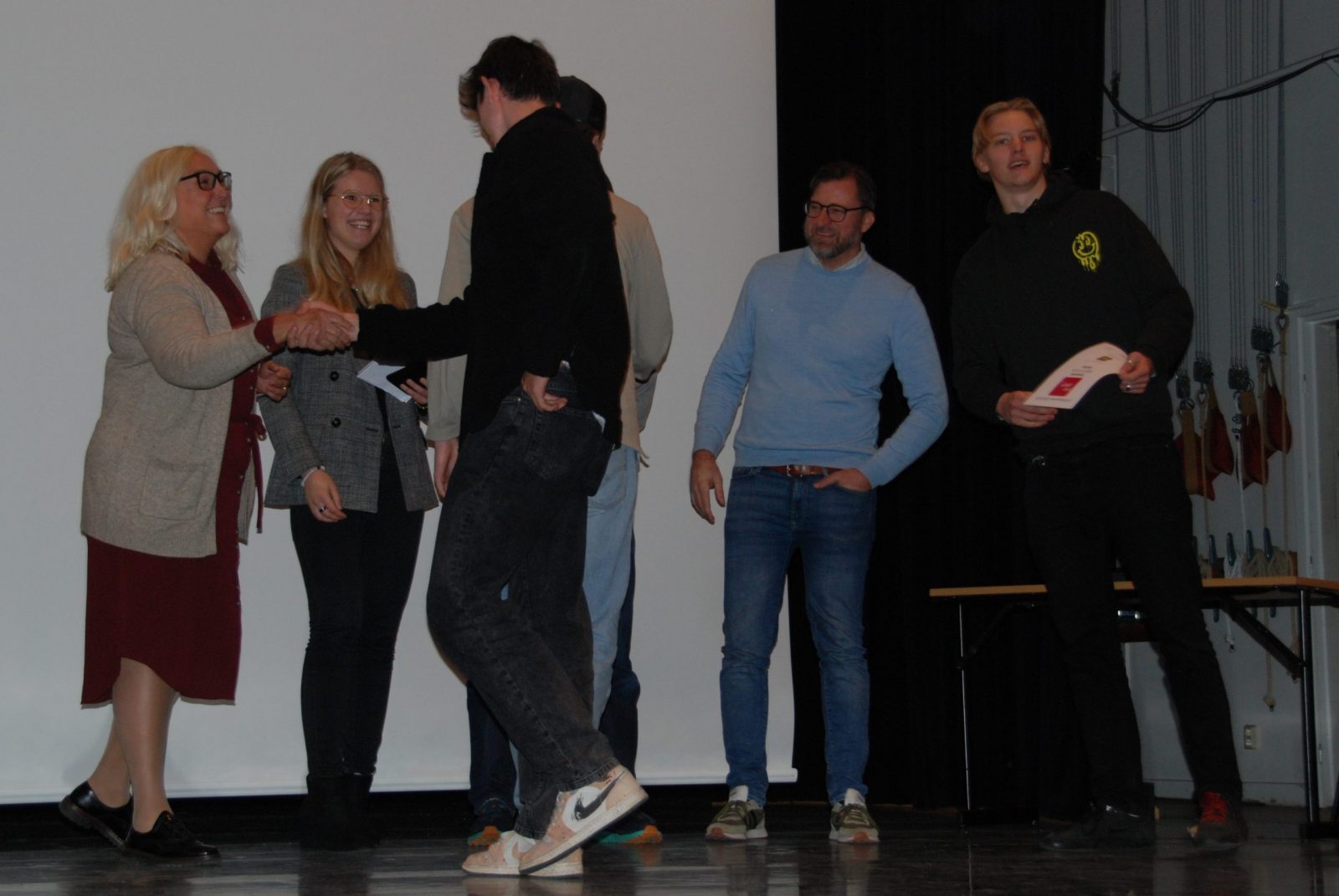 Sveriges största draknäste genomfördes på Mora Gymnasium - Siljan News