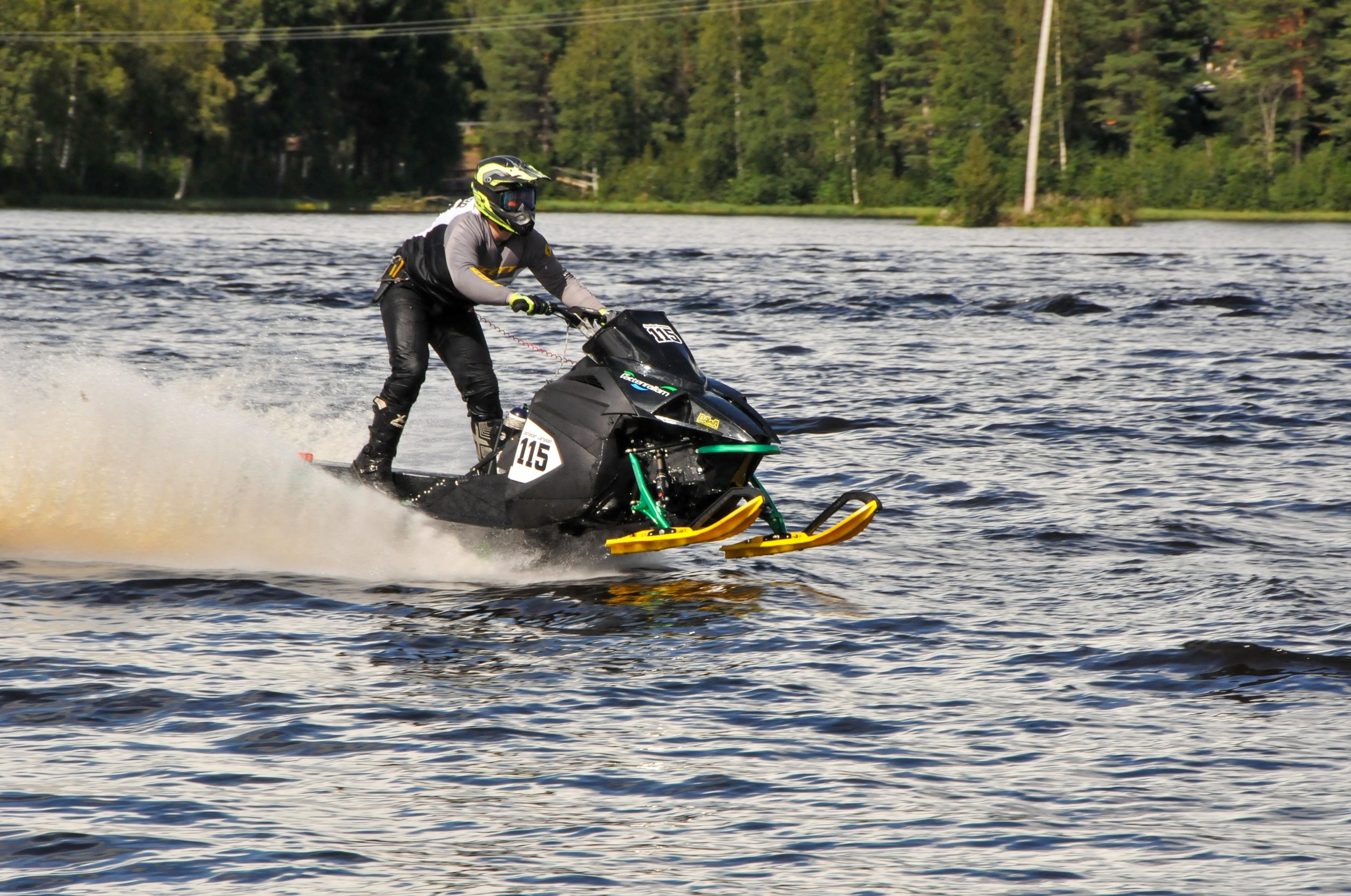 Warercross Hemmahoppet tog hem totalsegern i Dala Watercross 2023 - Siljan News